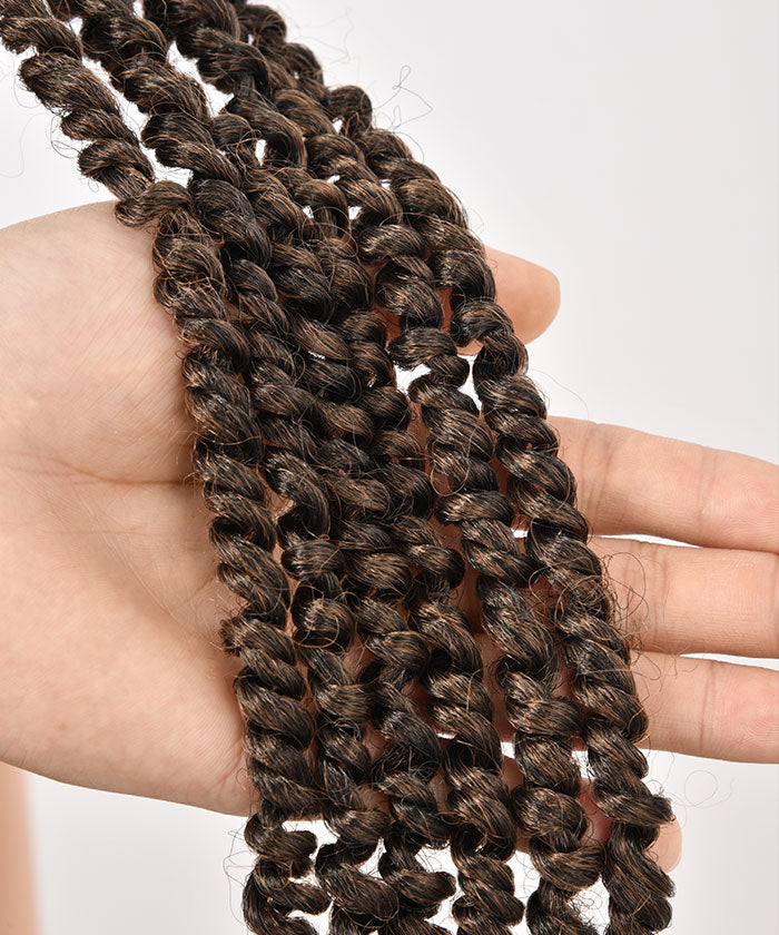 Triangle Knotless Braids - FANCIVIVI Twist Braided Wig Detail